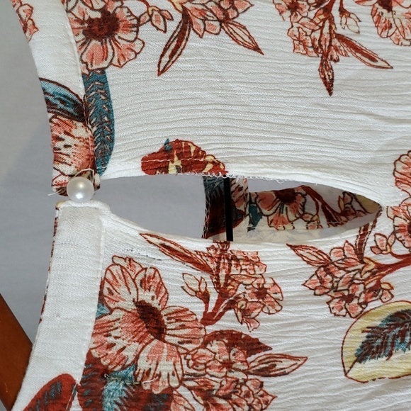 3 for $30 Lily Morgan top - Picture 6 of 9